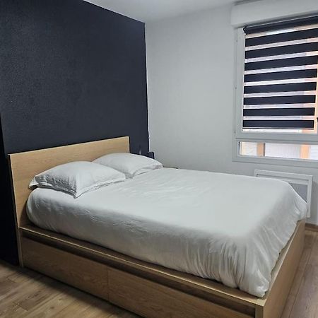 Appartement Cluses Exteriör bild